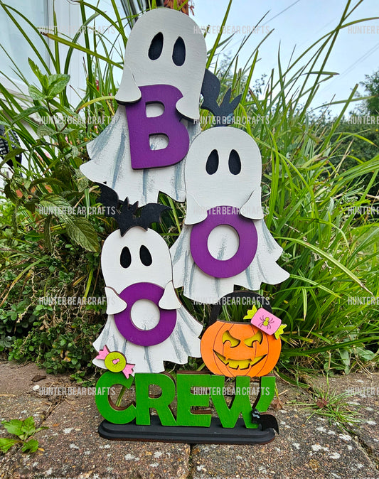 Boo crew sign